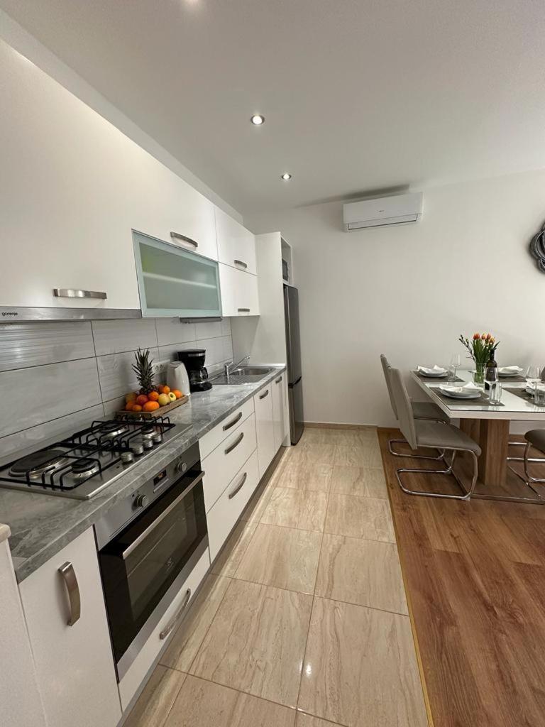 Apartmani Vice Brela Kültér fotó